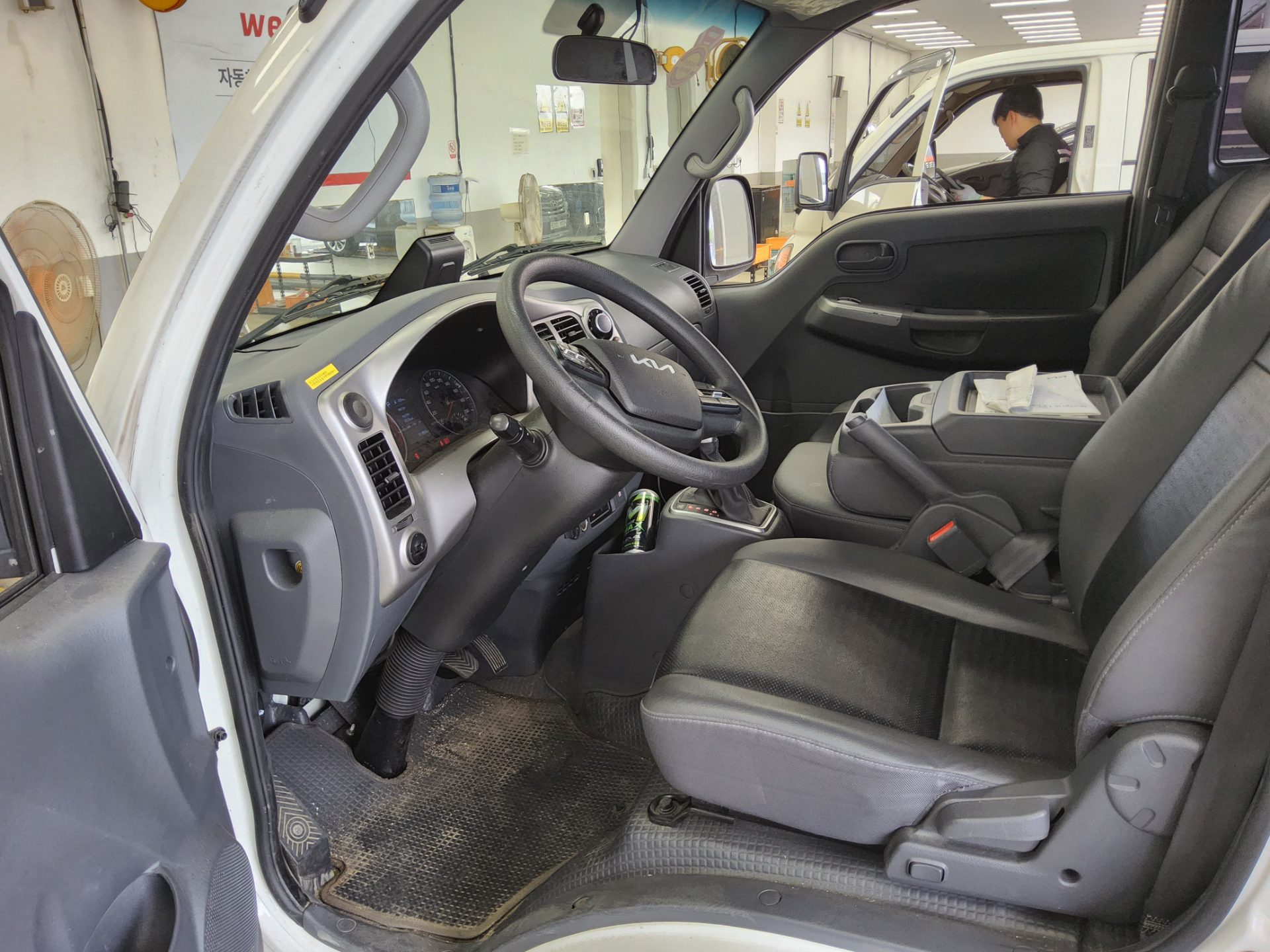 2022 - kia bongo