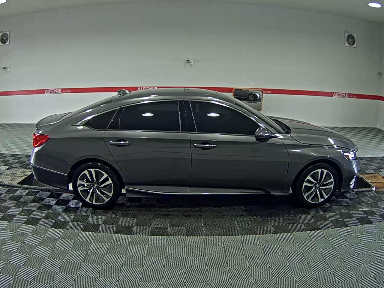 2019 - honda accord