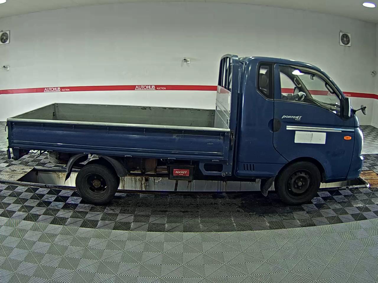 2013 - hyundai porter