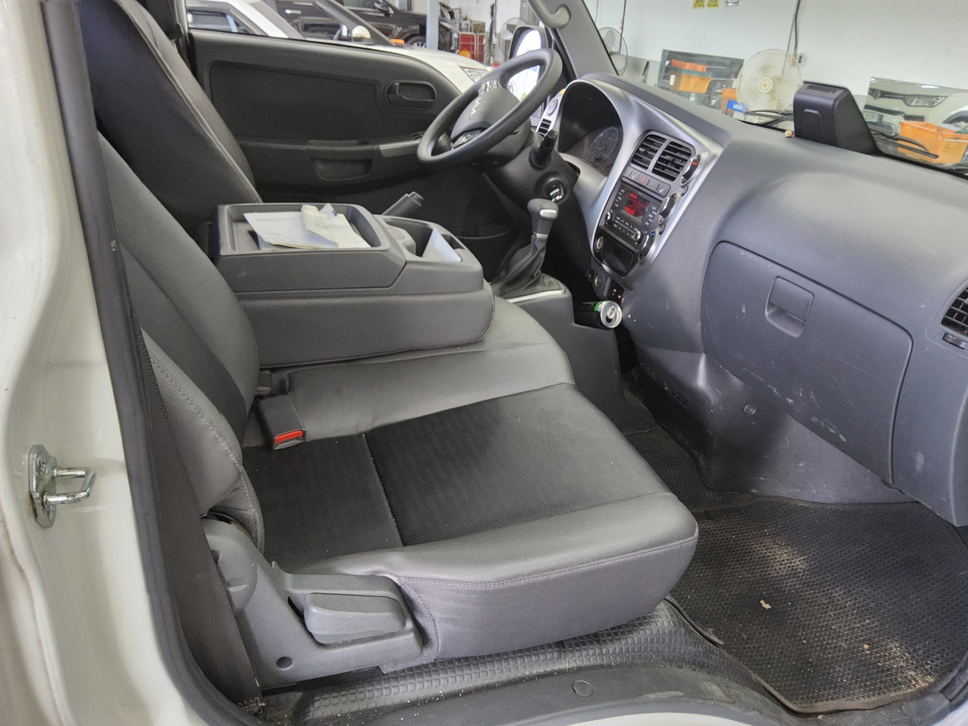 2022 - kia bongo
