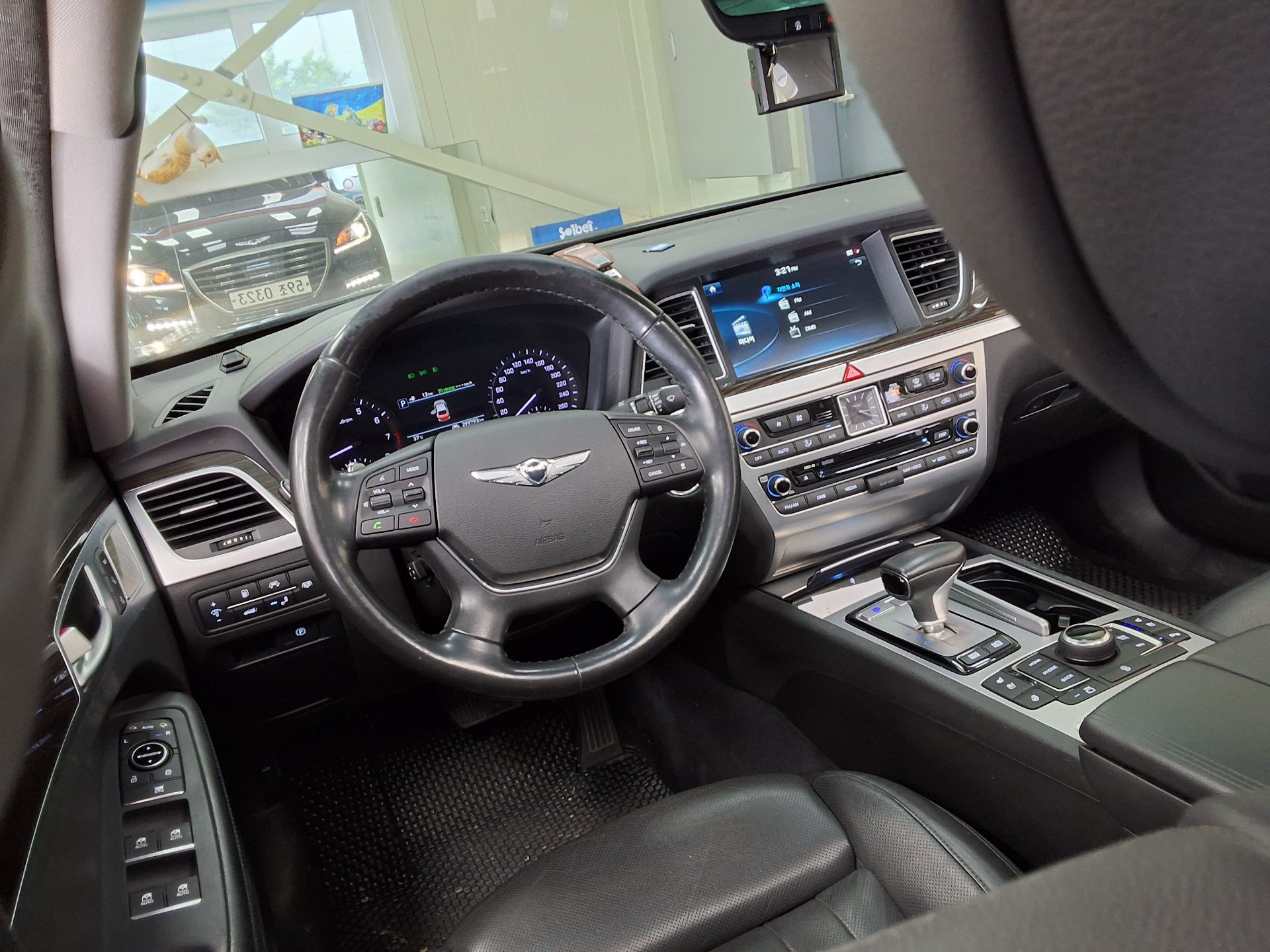 2017 - genesis g80