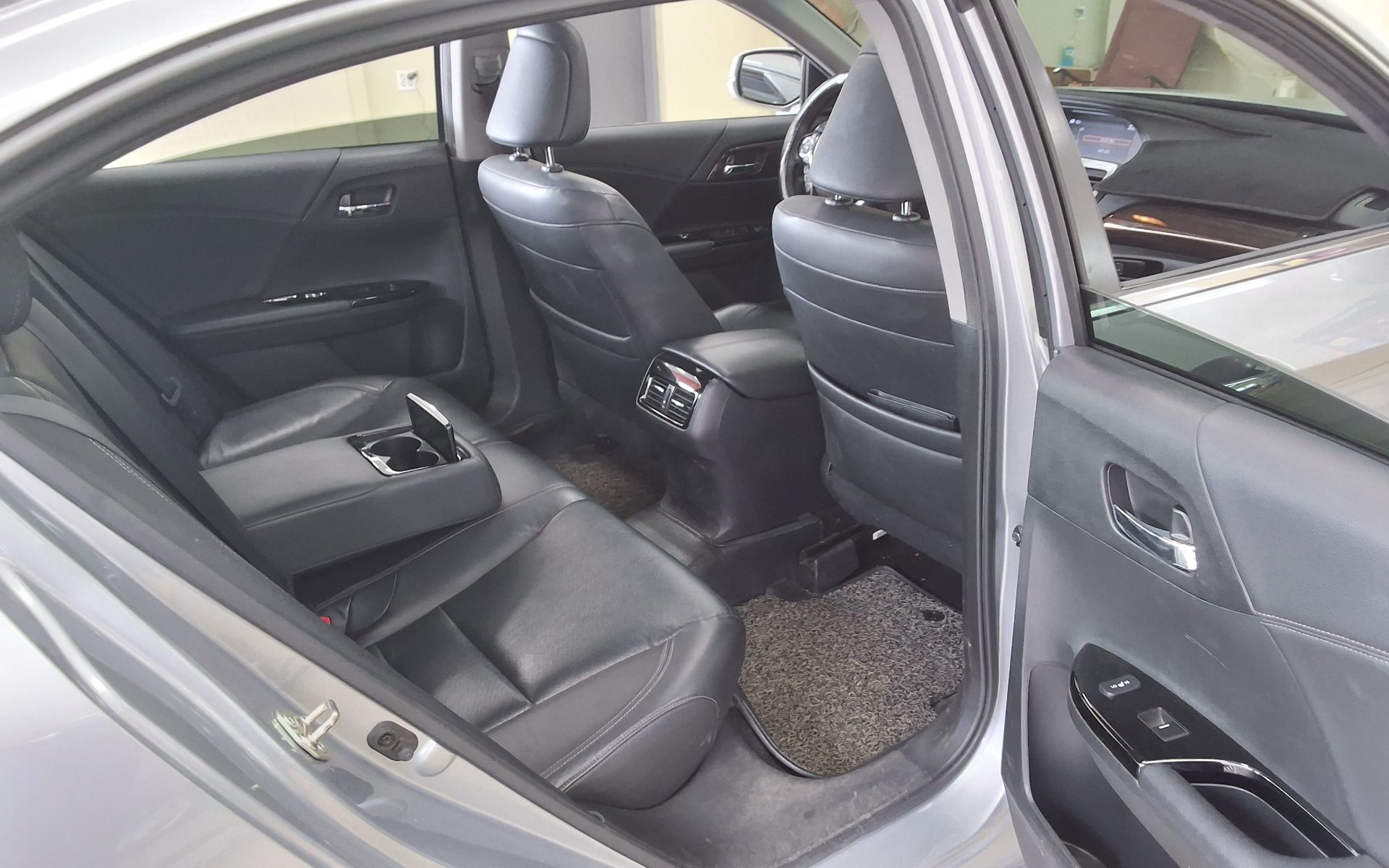 2017 - honda accord