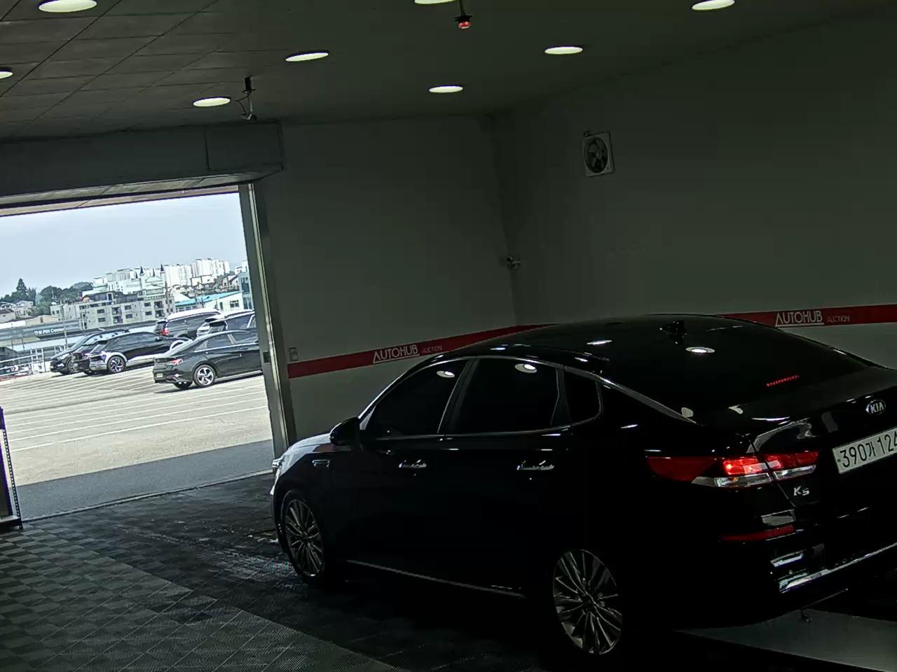2020 - kia k5