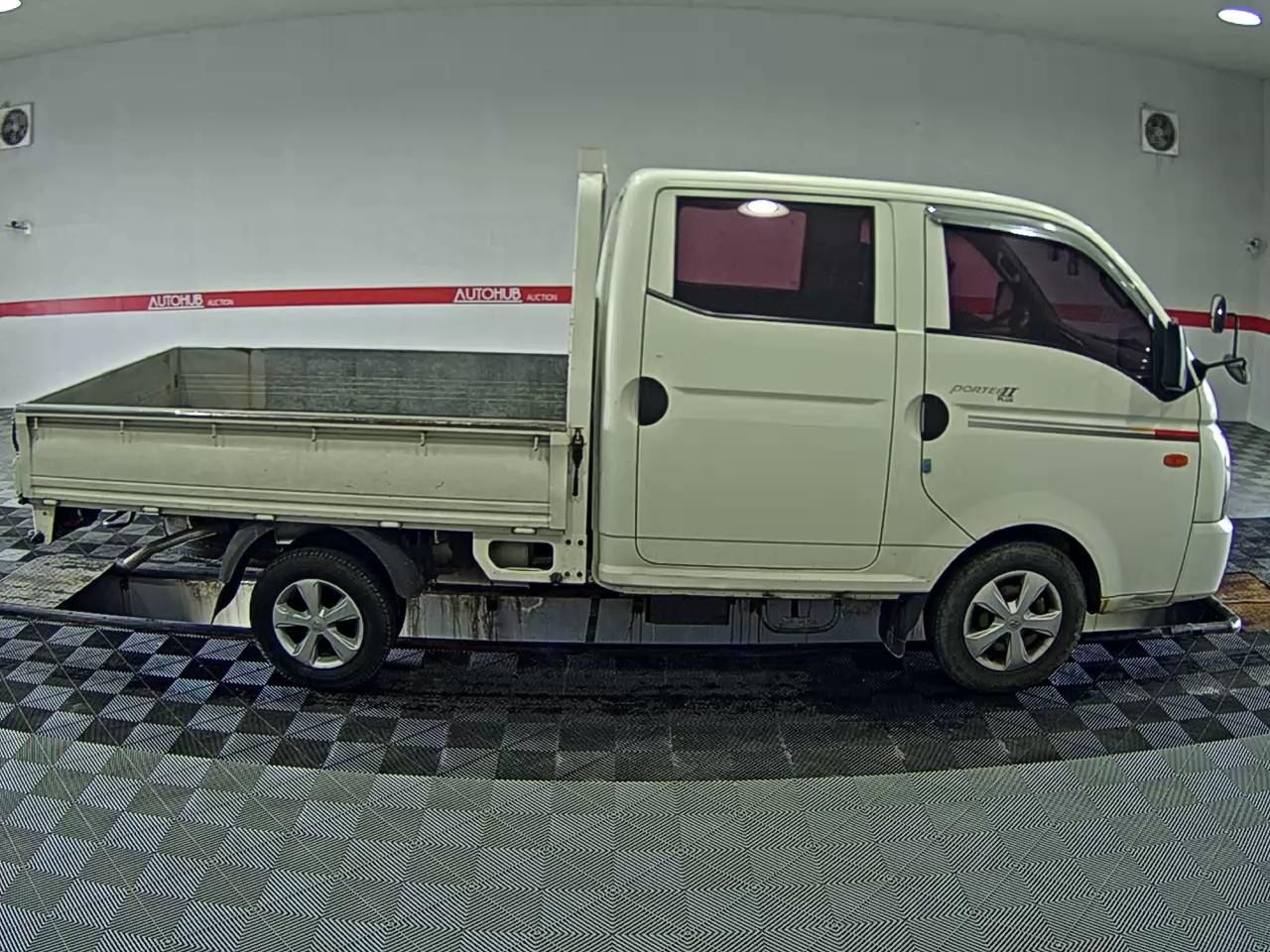 2013 - hyundai porter