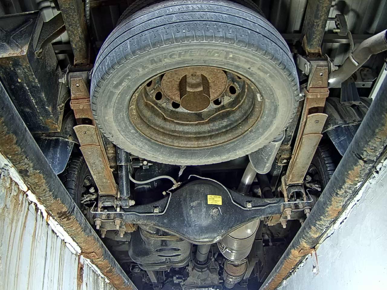 2013 - hyundai porter