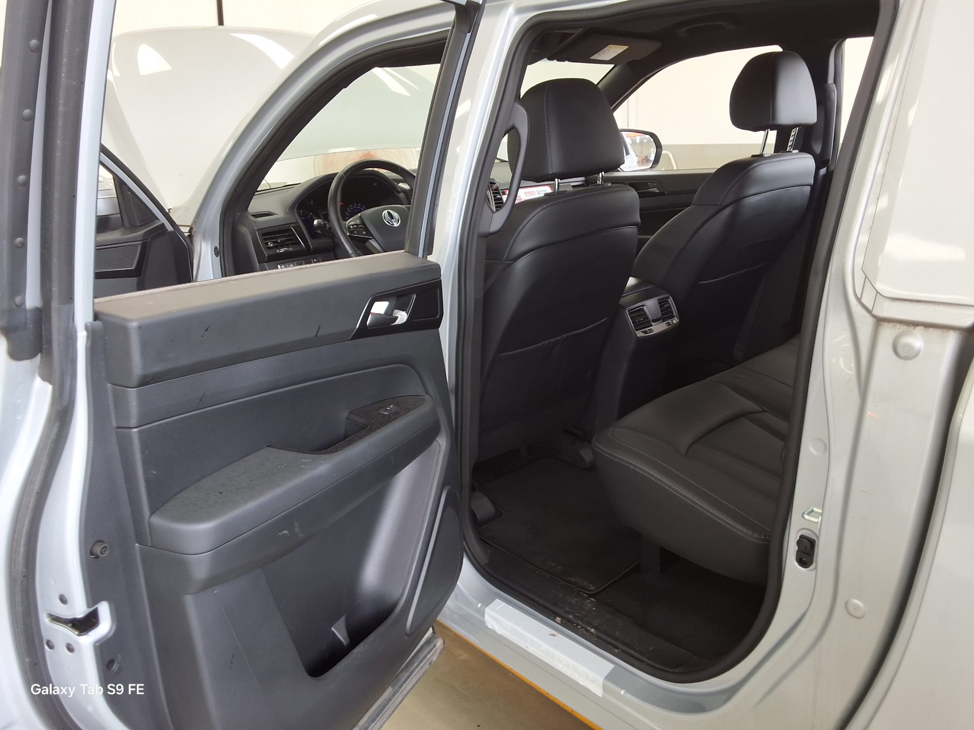 2021 - ssangyong rexton