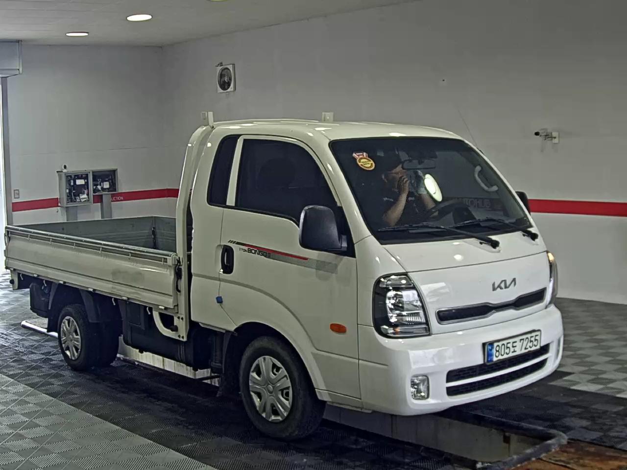 2022 - kia bongo