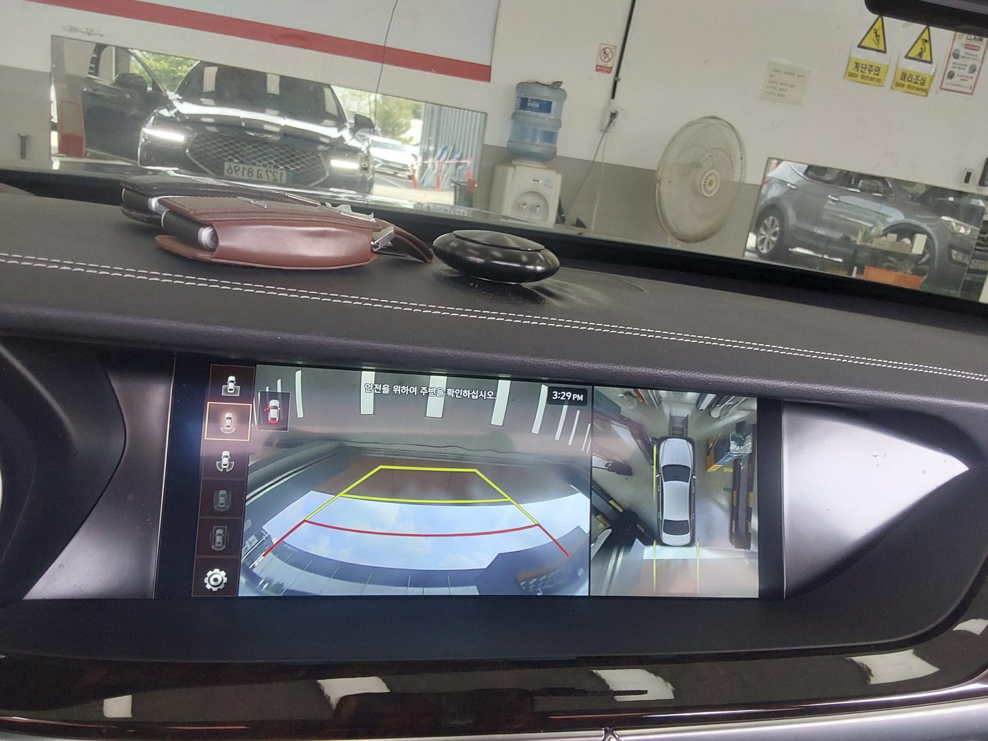 2021 - genesis g90