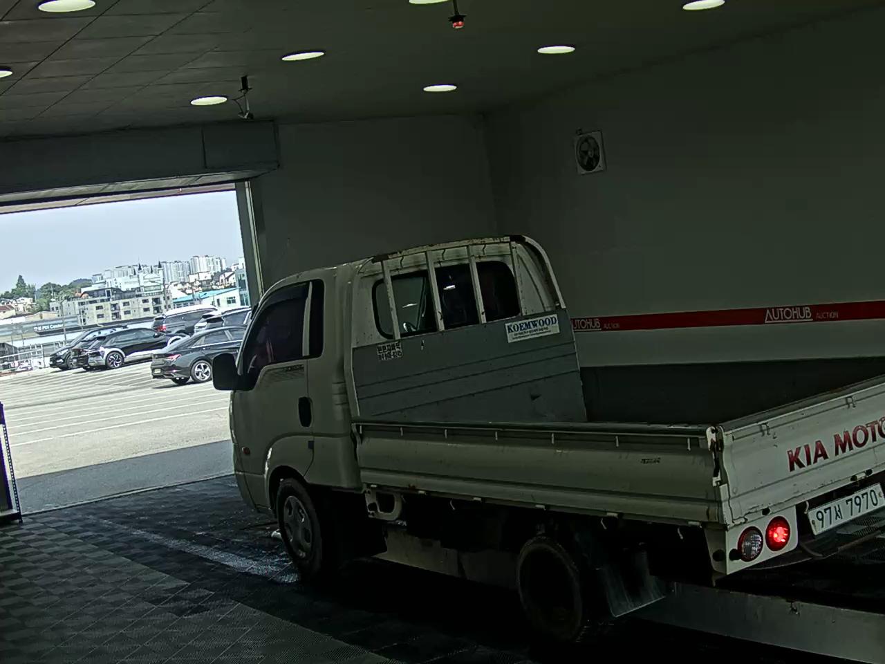 2013 - kia bongo