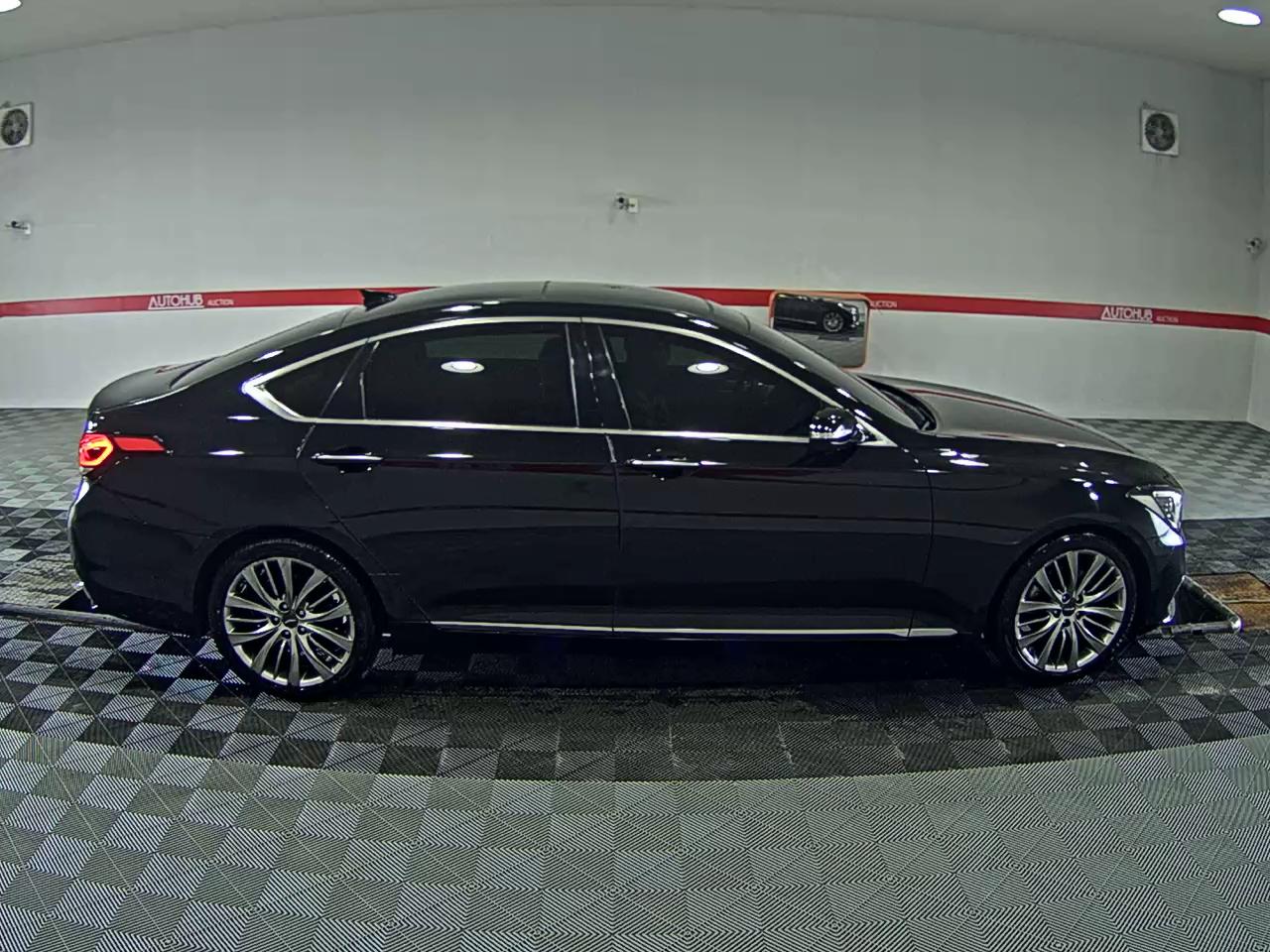 2017 - genesis g80