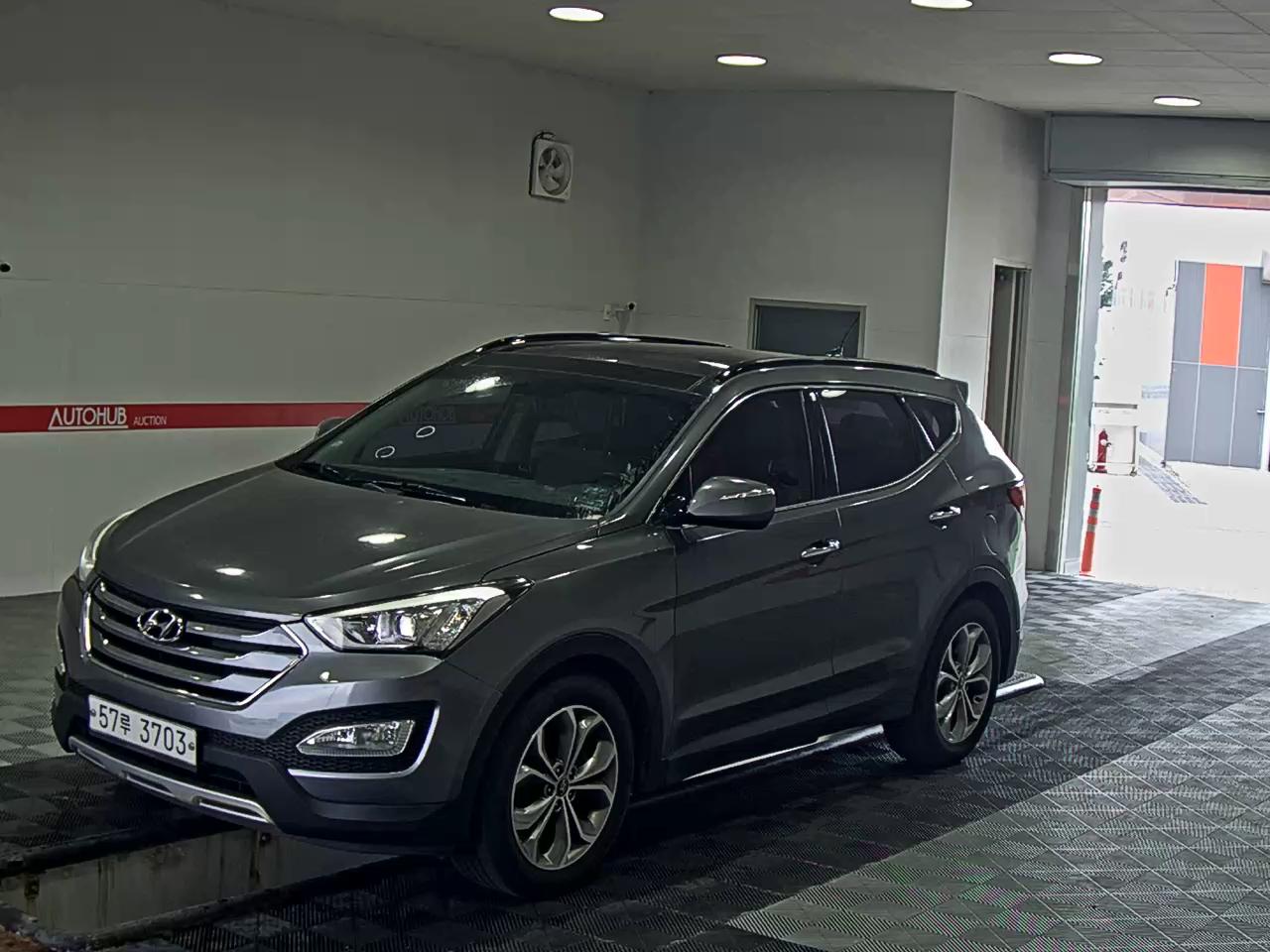 HYUNDAI SANTA FE (DM)