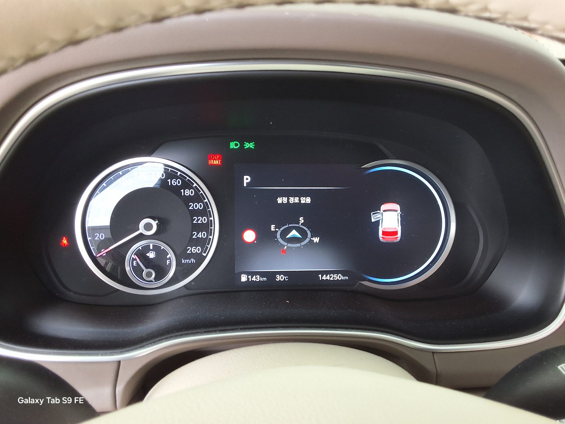 2022 - genesis gv80