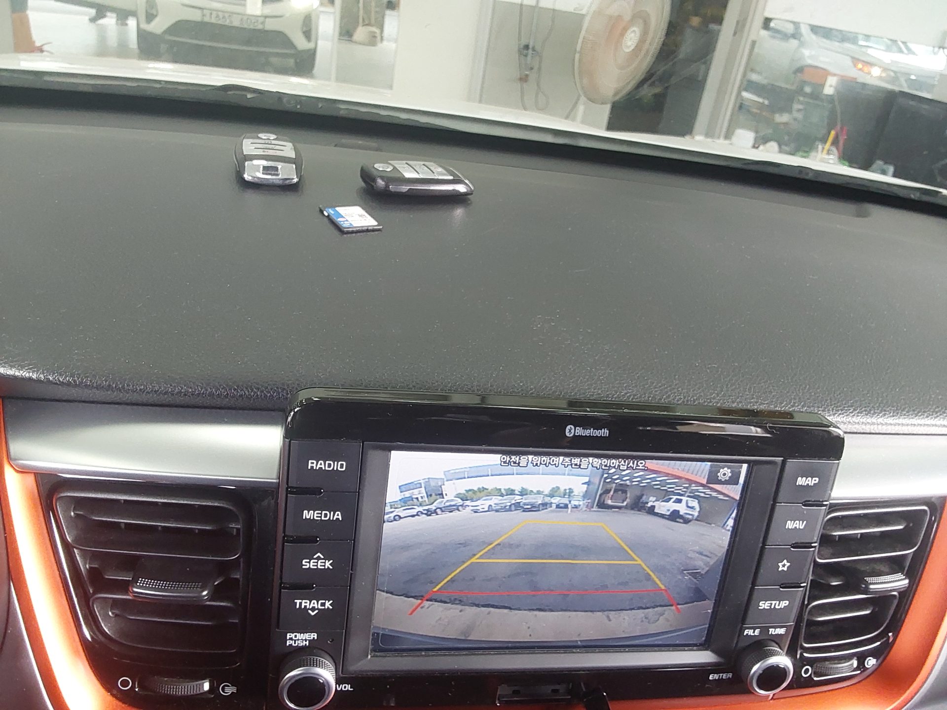 2018 - kia stonic