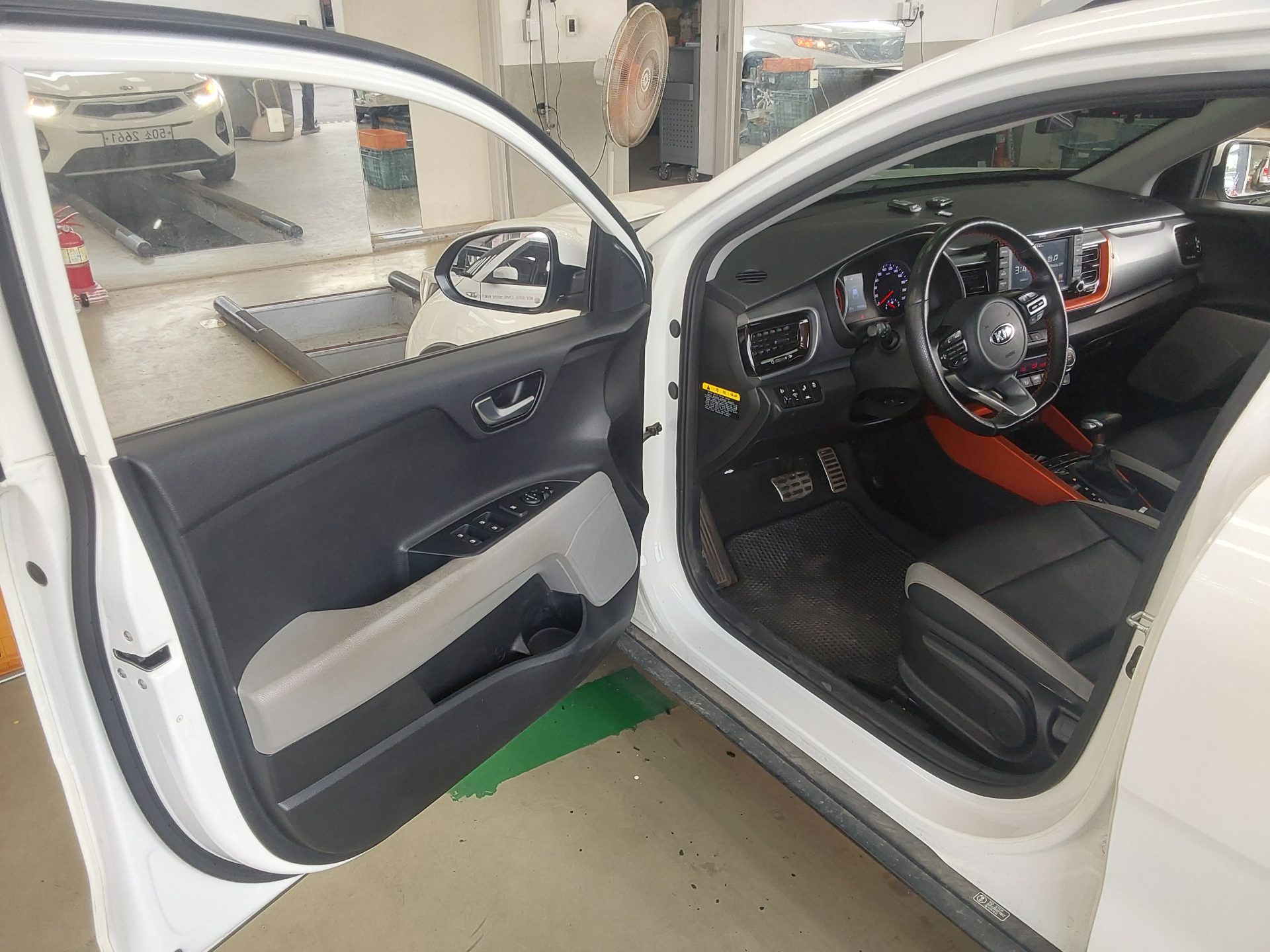 2018 - kia stonic