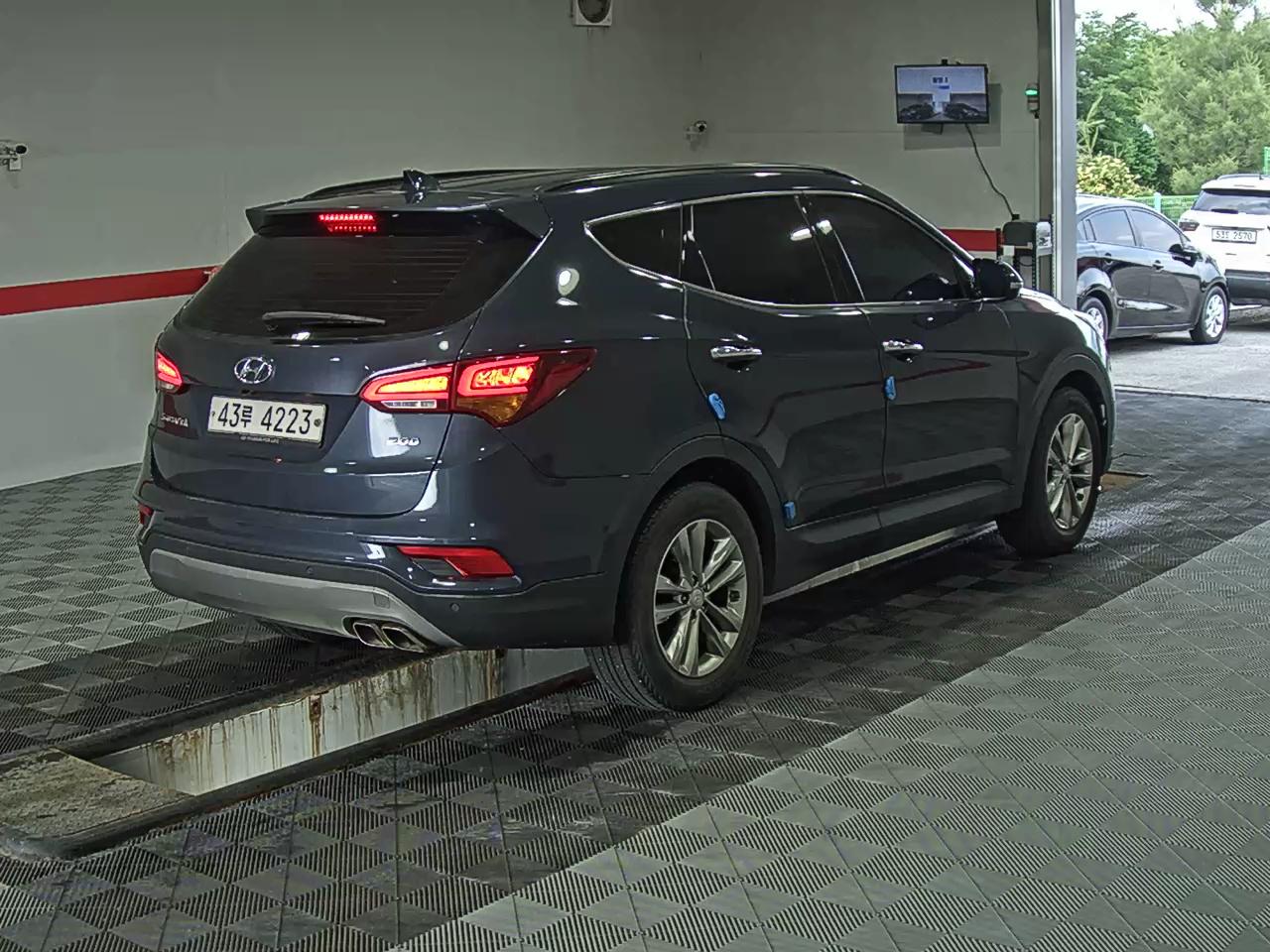 2018 - hyundai santa fe