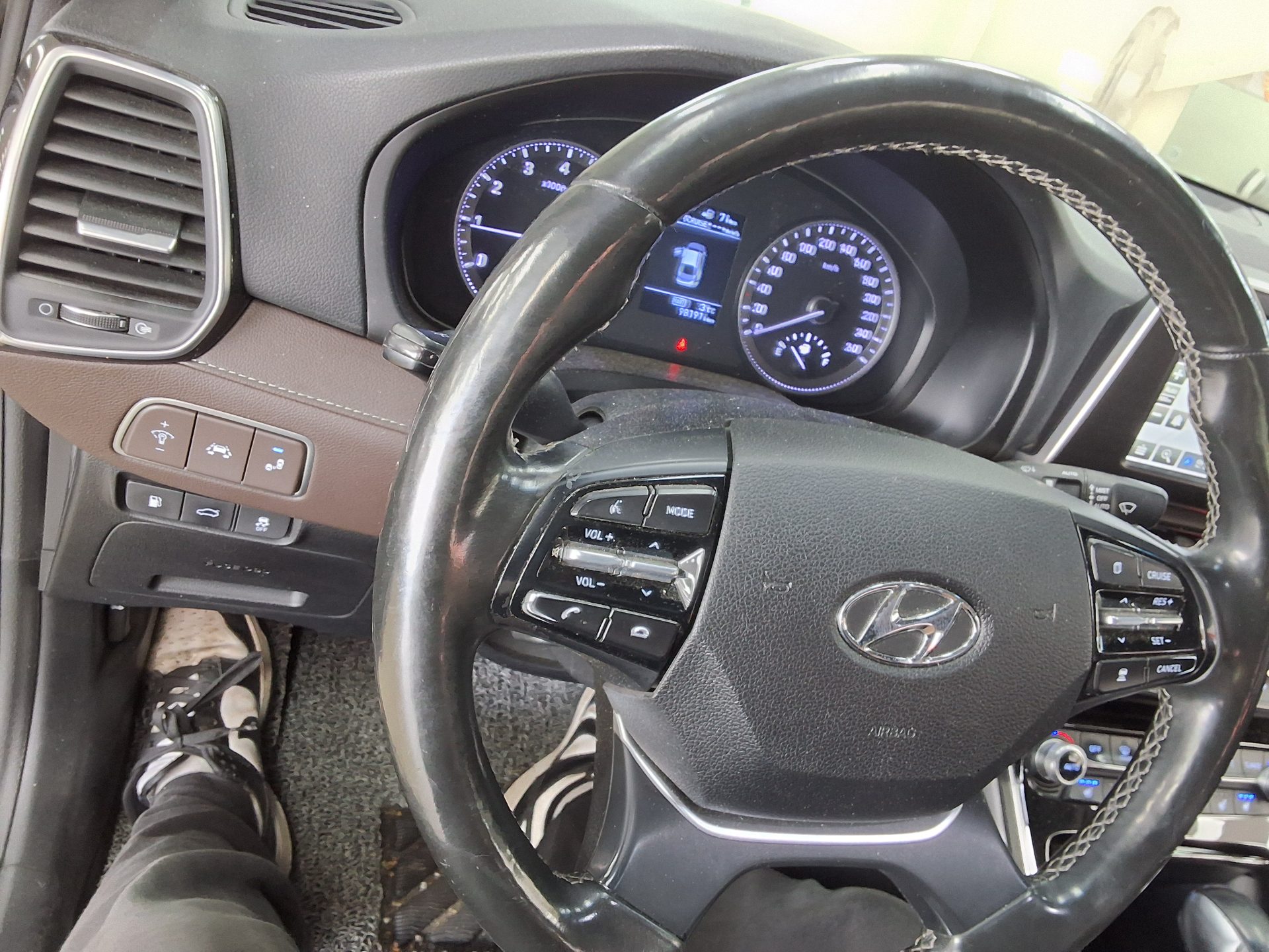 2018 - hyundai grandeur