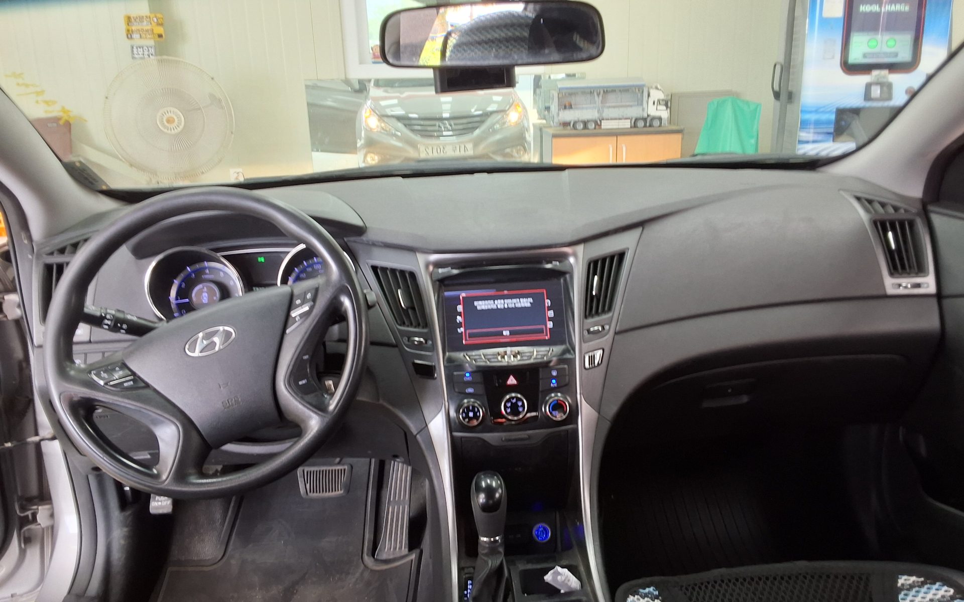 2013 - hyundai sonata