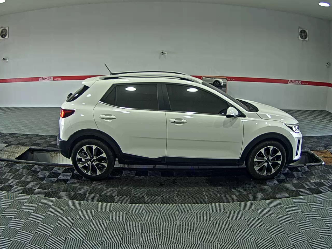 2018 - kia stonic