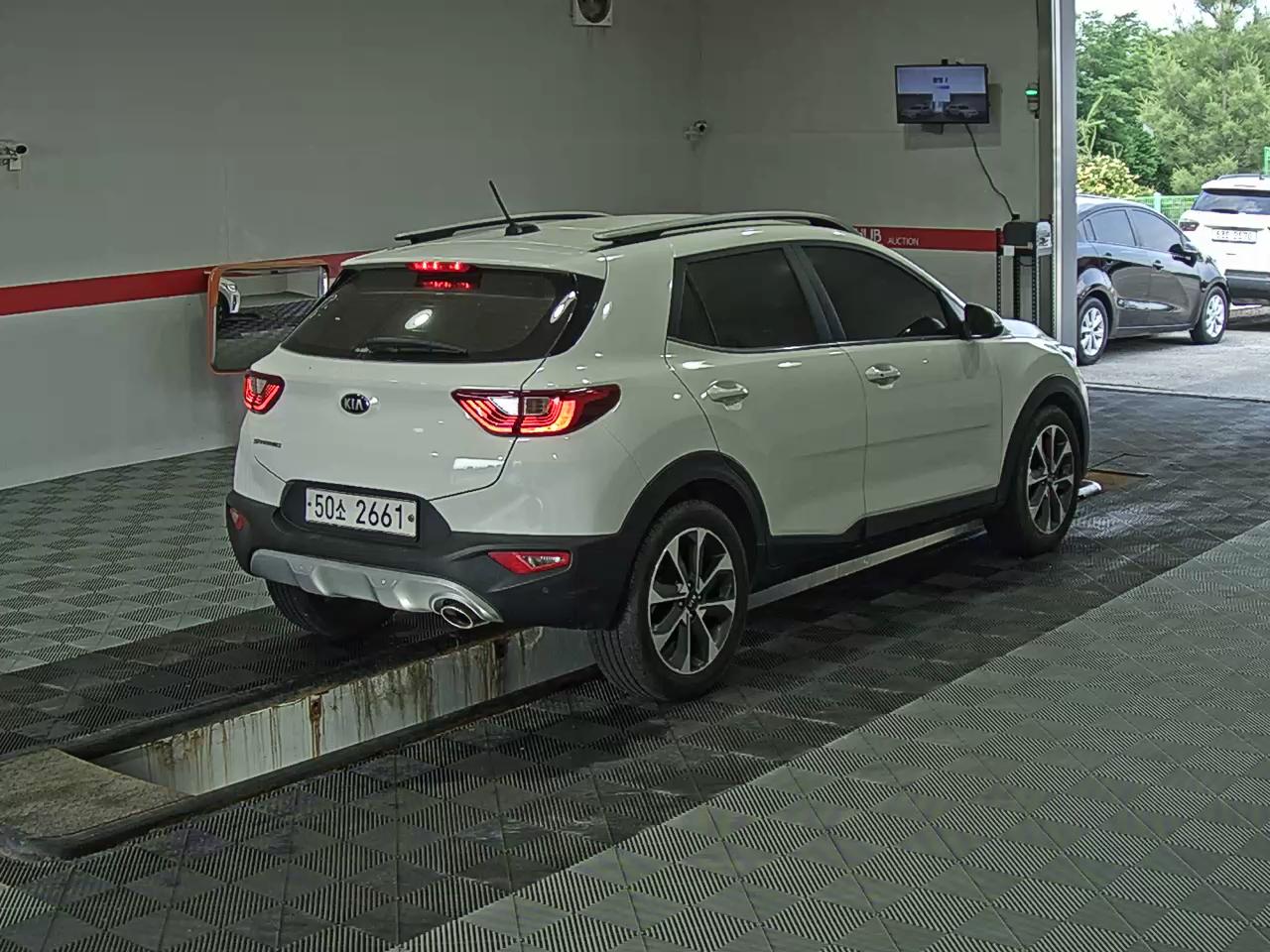 2018 - kia stonic