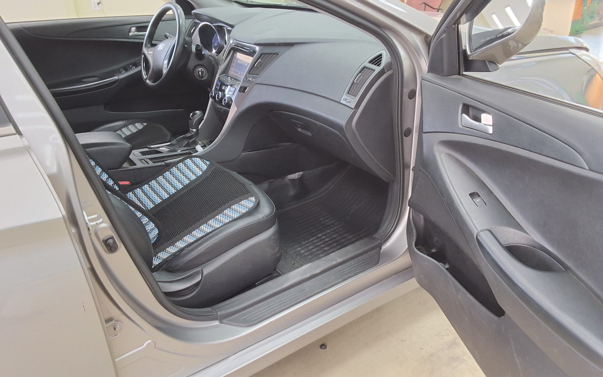 2013 - hyundai sonata