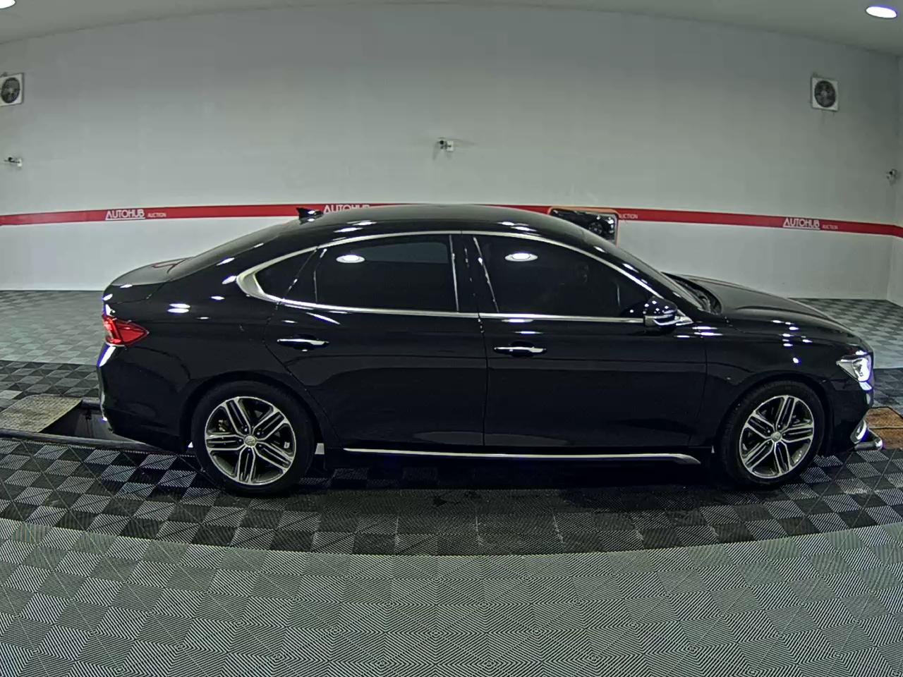 2018 - hyundai grandeur