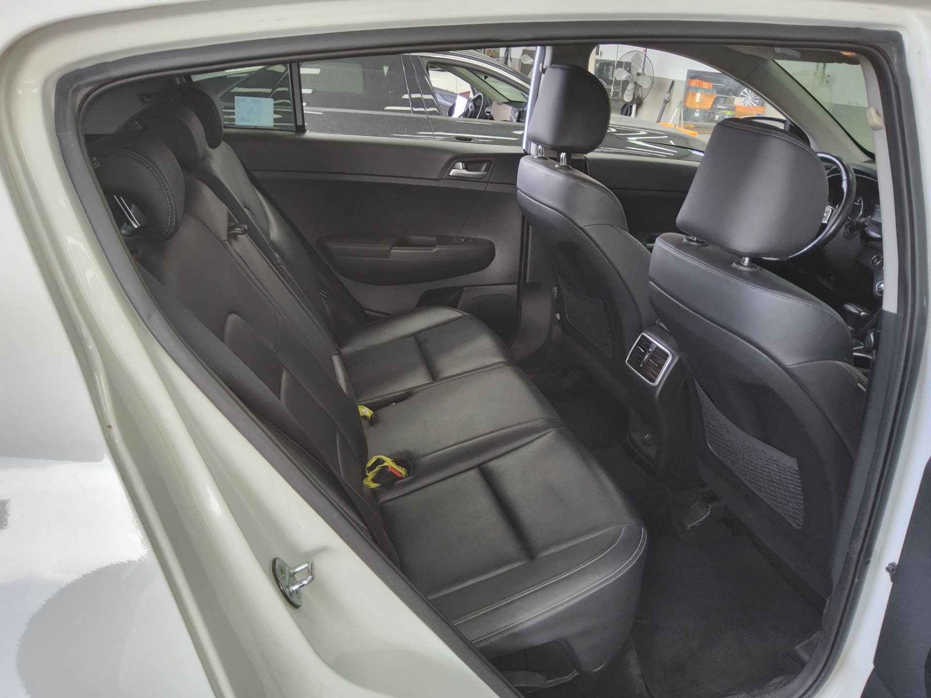 2022 - kia sportage