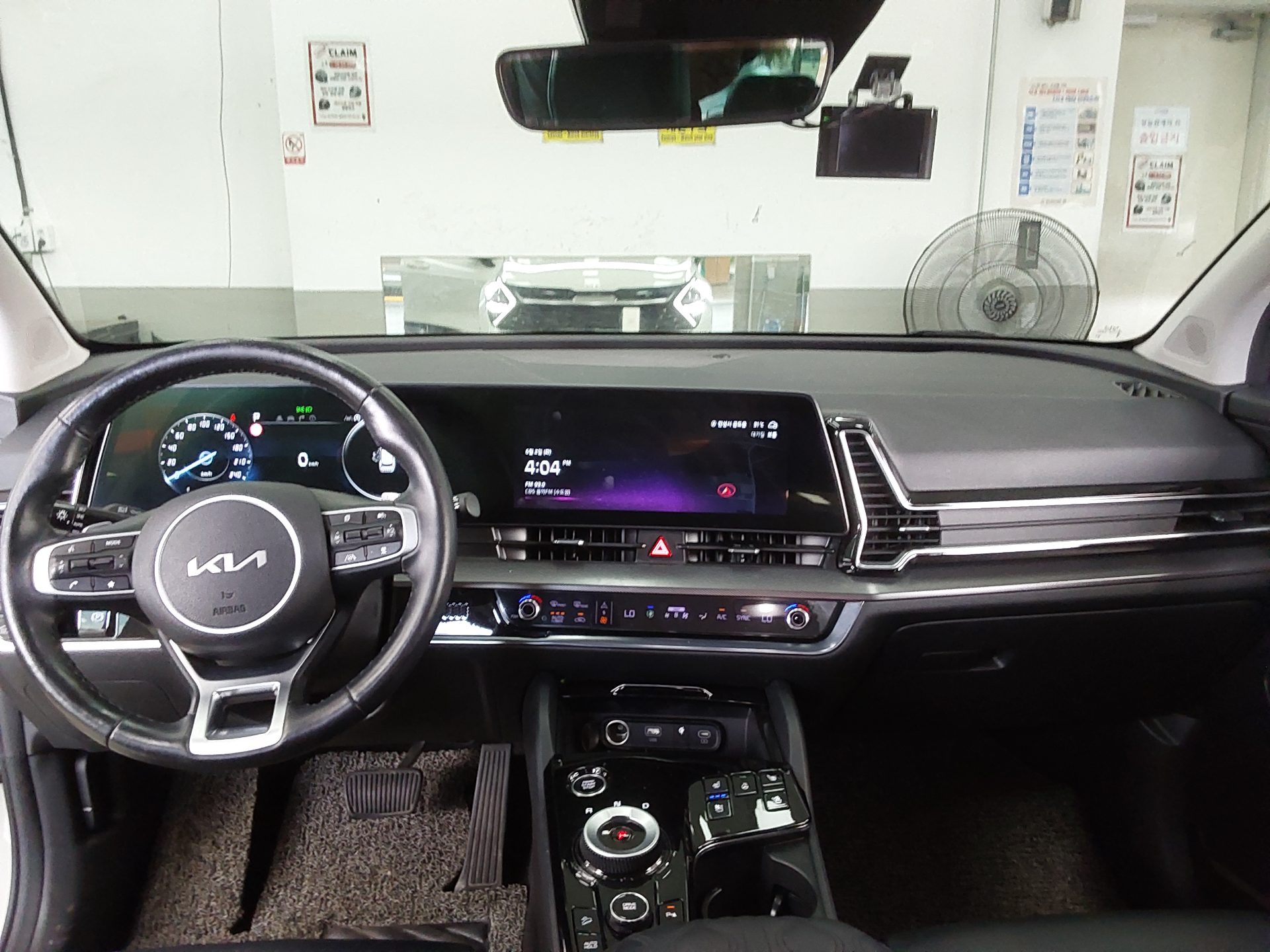 2022 - kia sportage