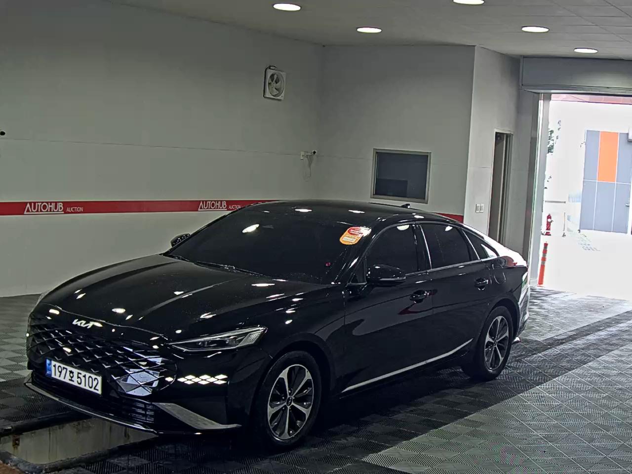 2022 - kia k8
