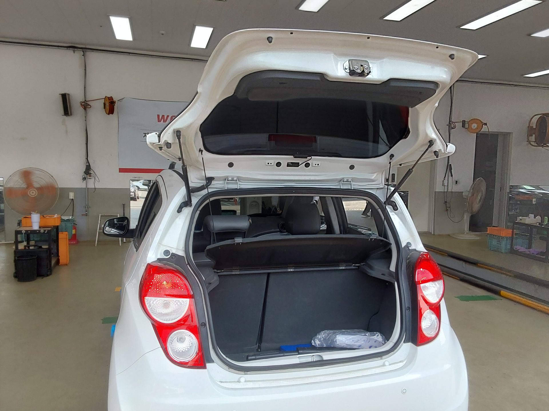 2015 - chevrolet spark