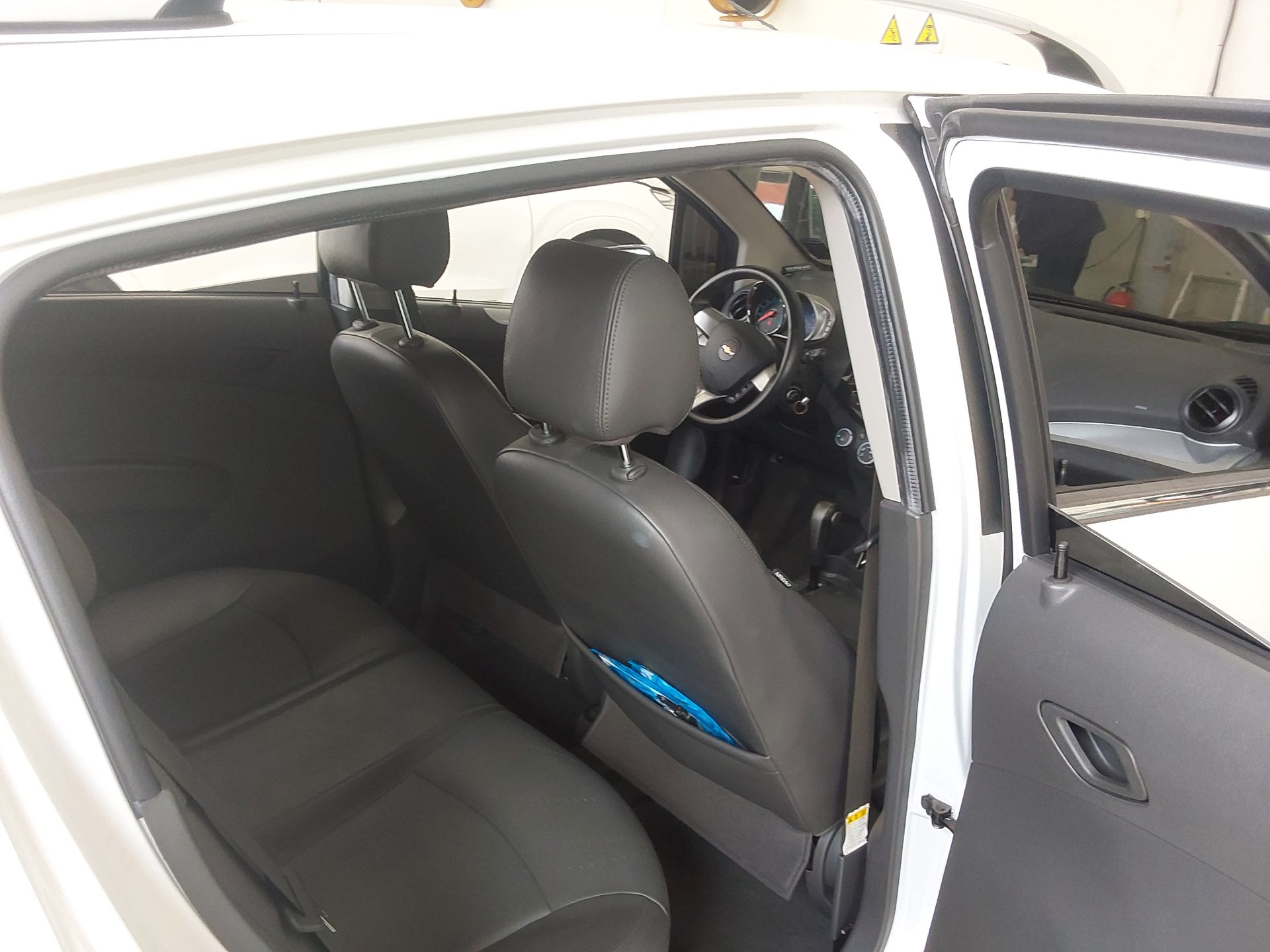 2015 - chevrolet spark