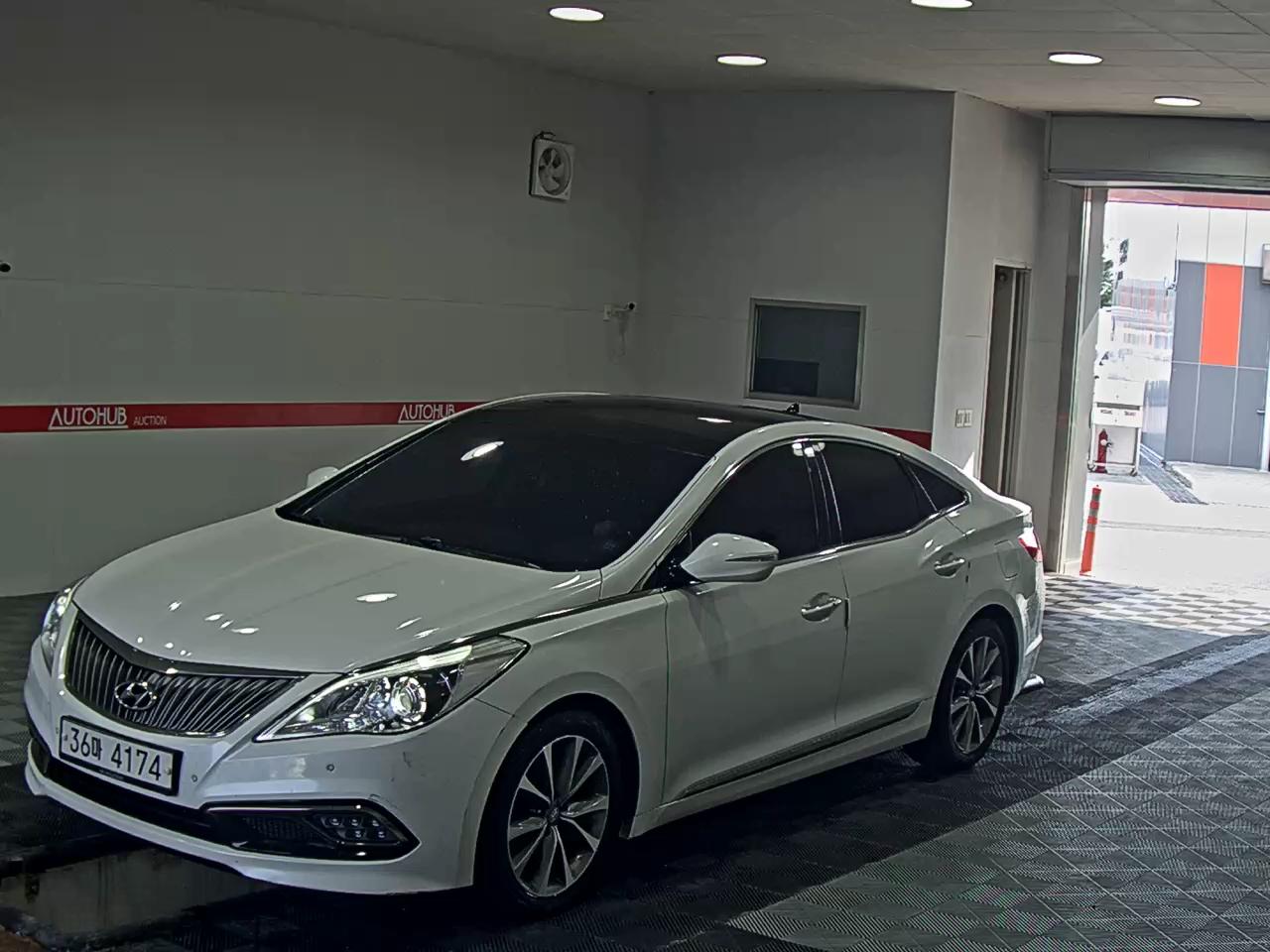 HYUNDAI GRANDEUR HG HG 220