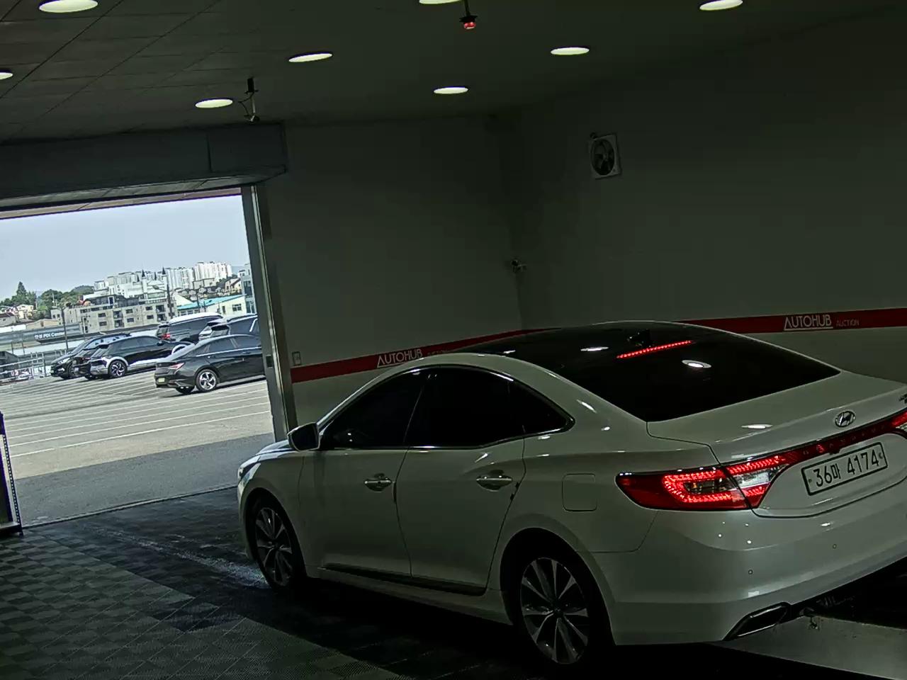 2015 - hyundai grandeur
