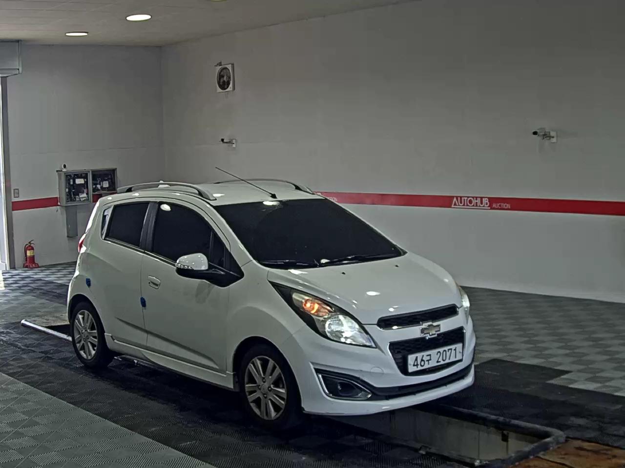 2015 - chevrolet spark