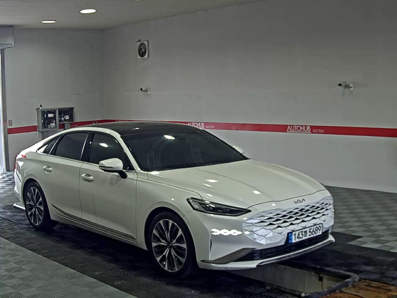 2023 - kia k8
