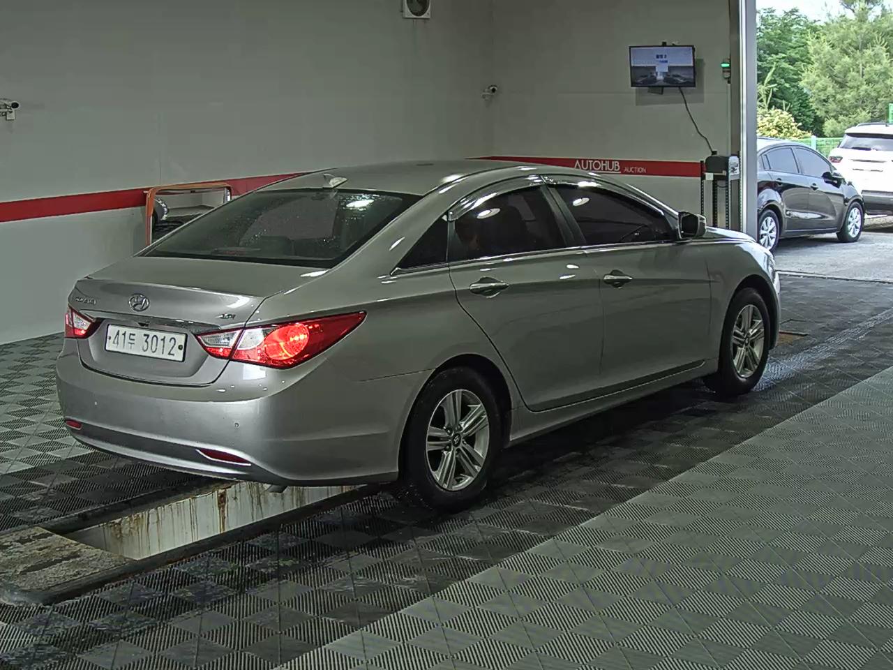 2013 - hyundai sonata