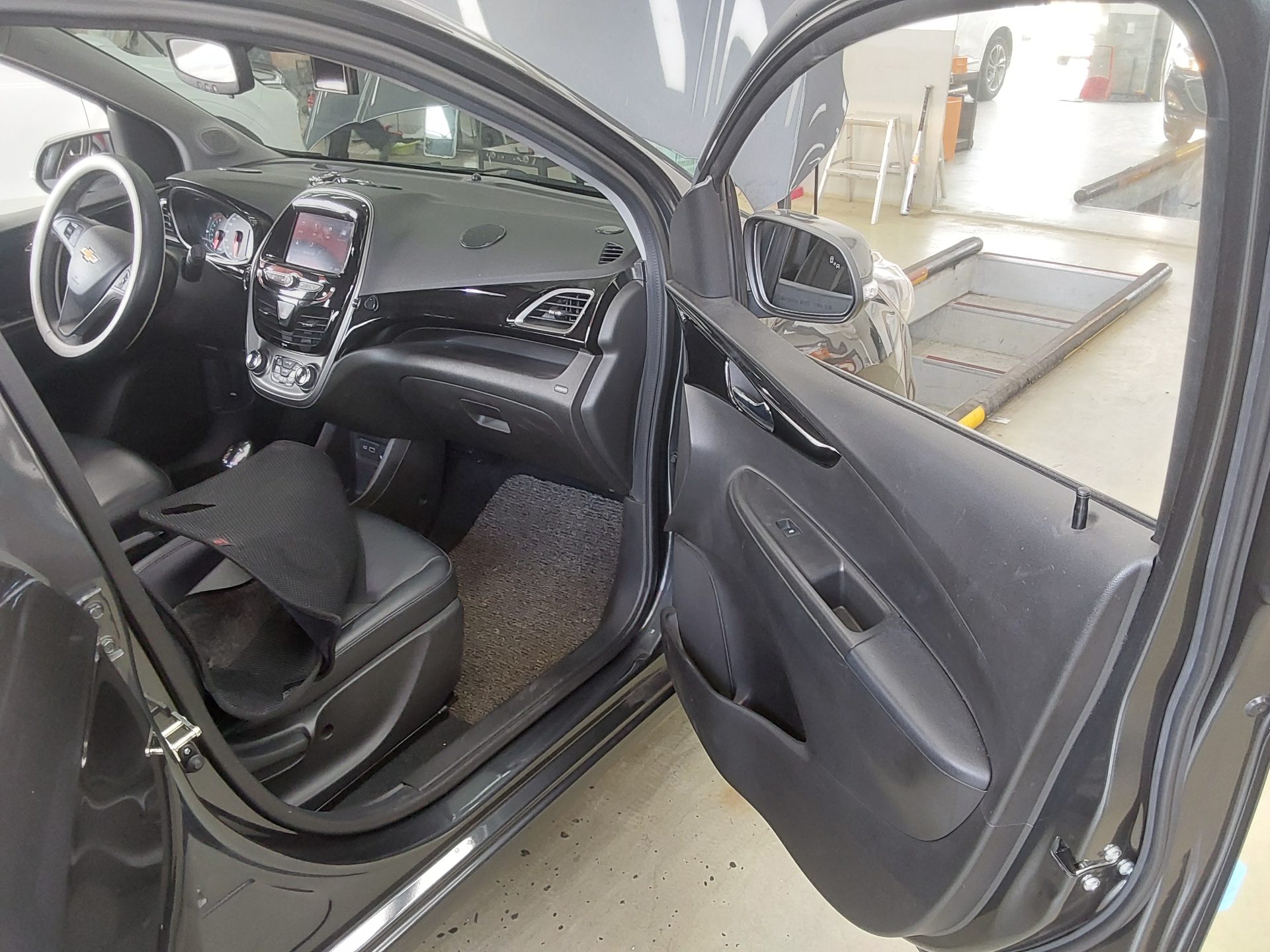 2020 - chevrolet spark