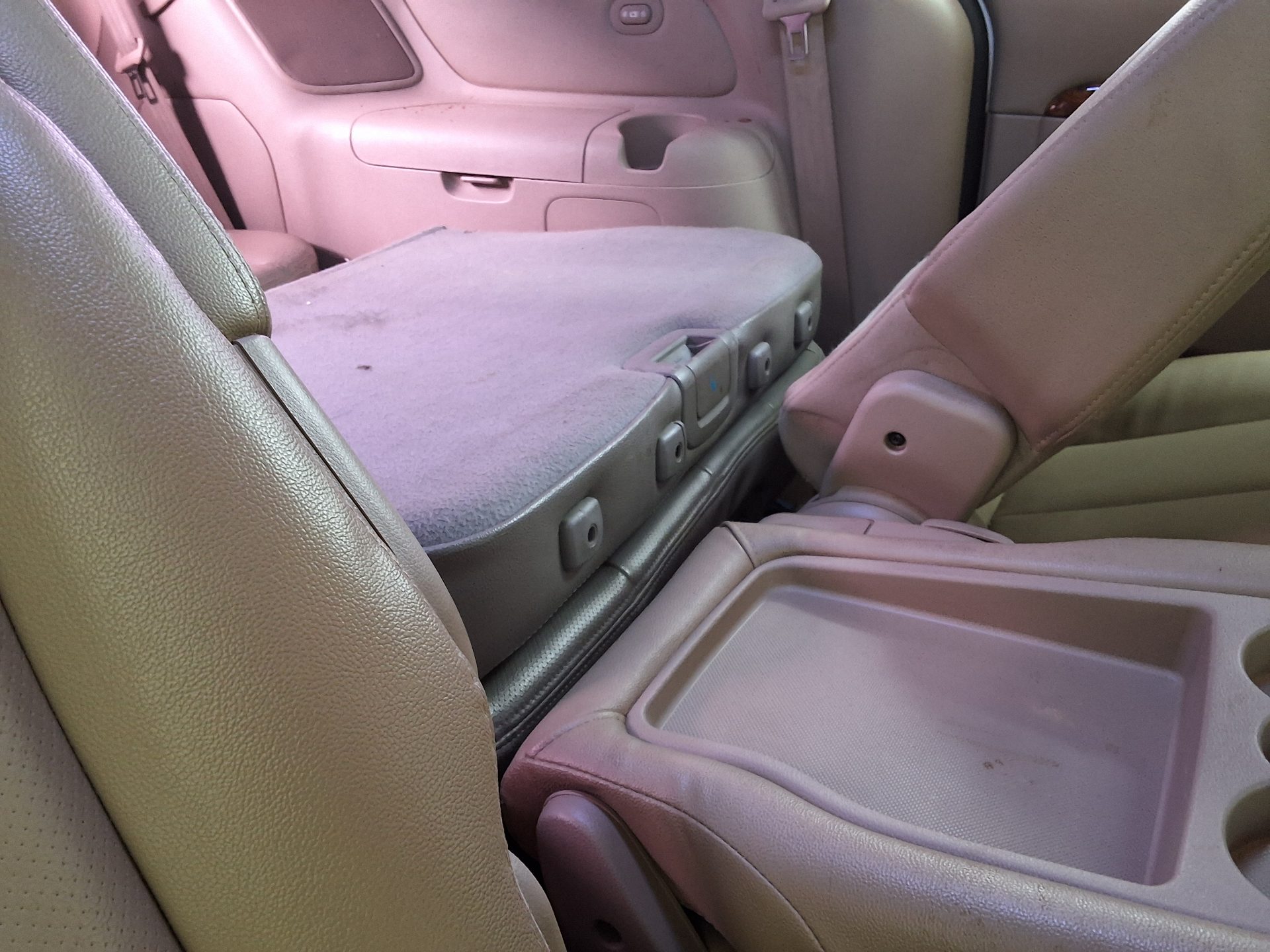 2013 - kia carnival
