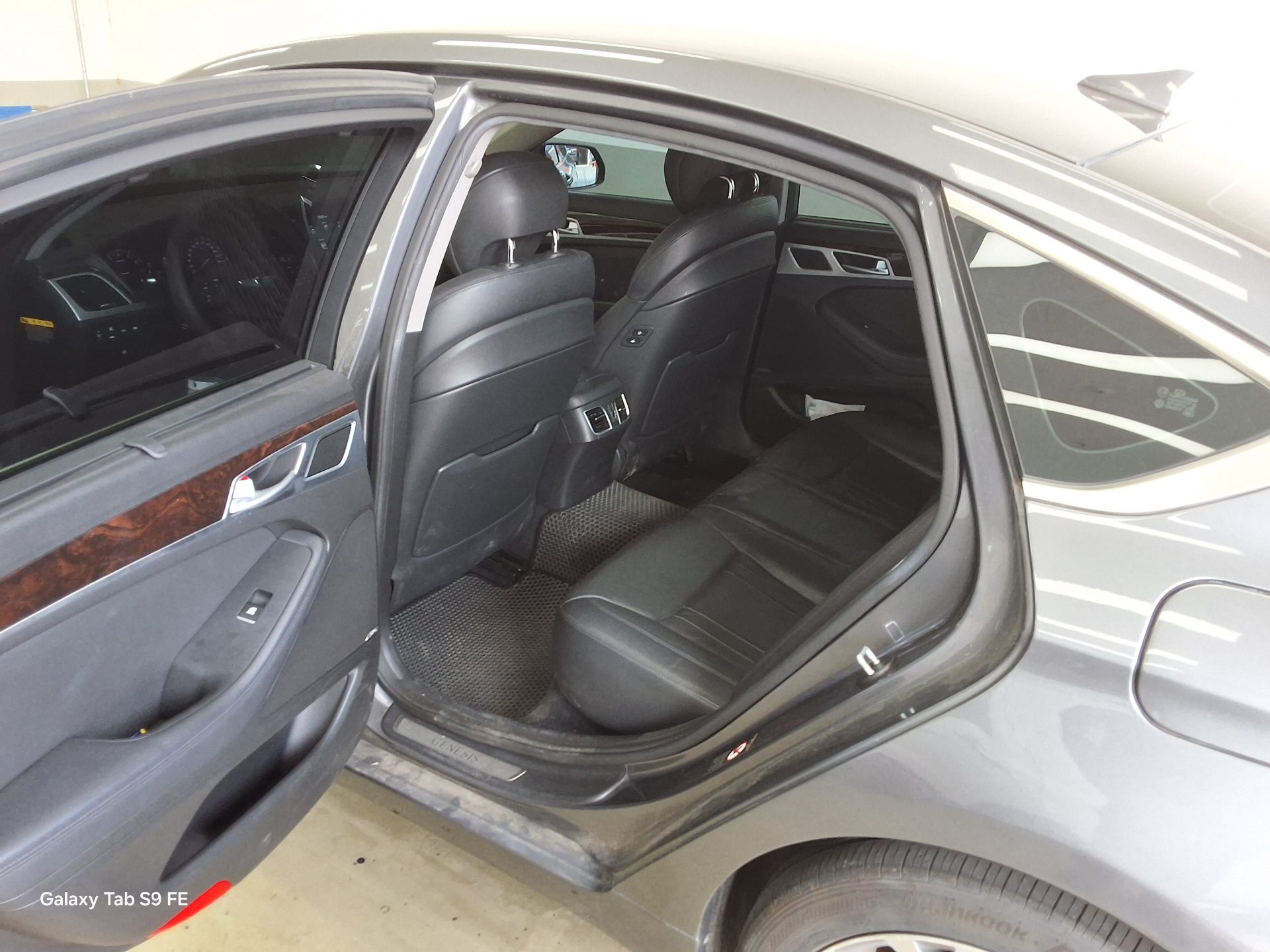 2015 - hyundai g330