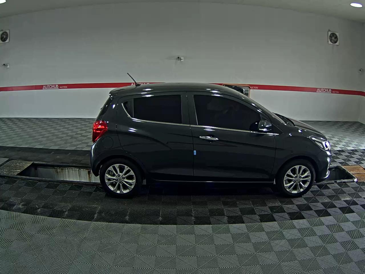 2020 - chevrolet spark