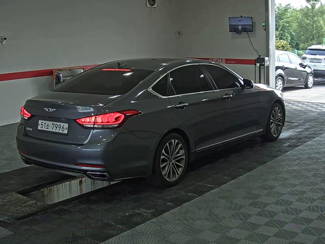 2015 - hyundai g330