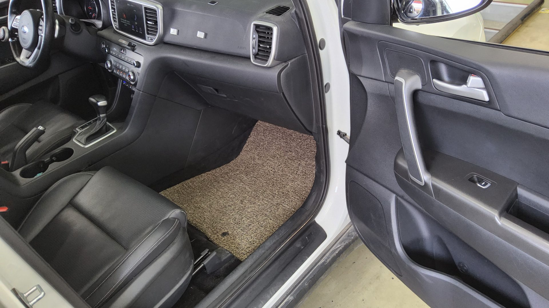 2019 - kia sportage