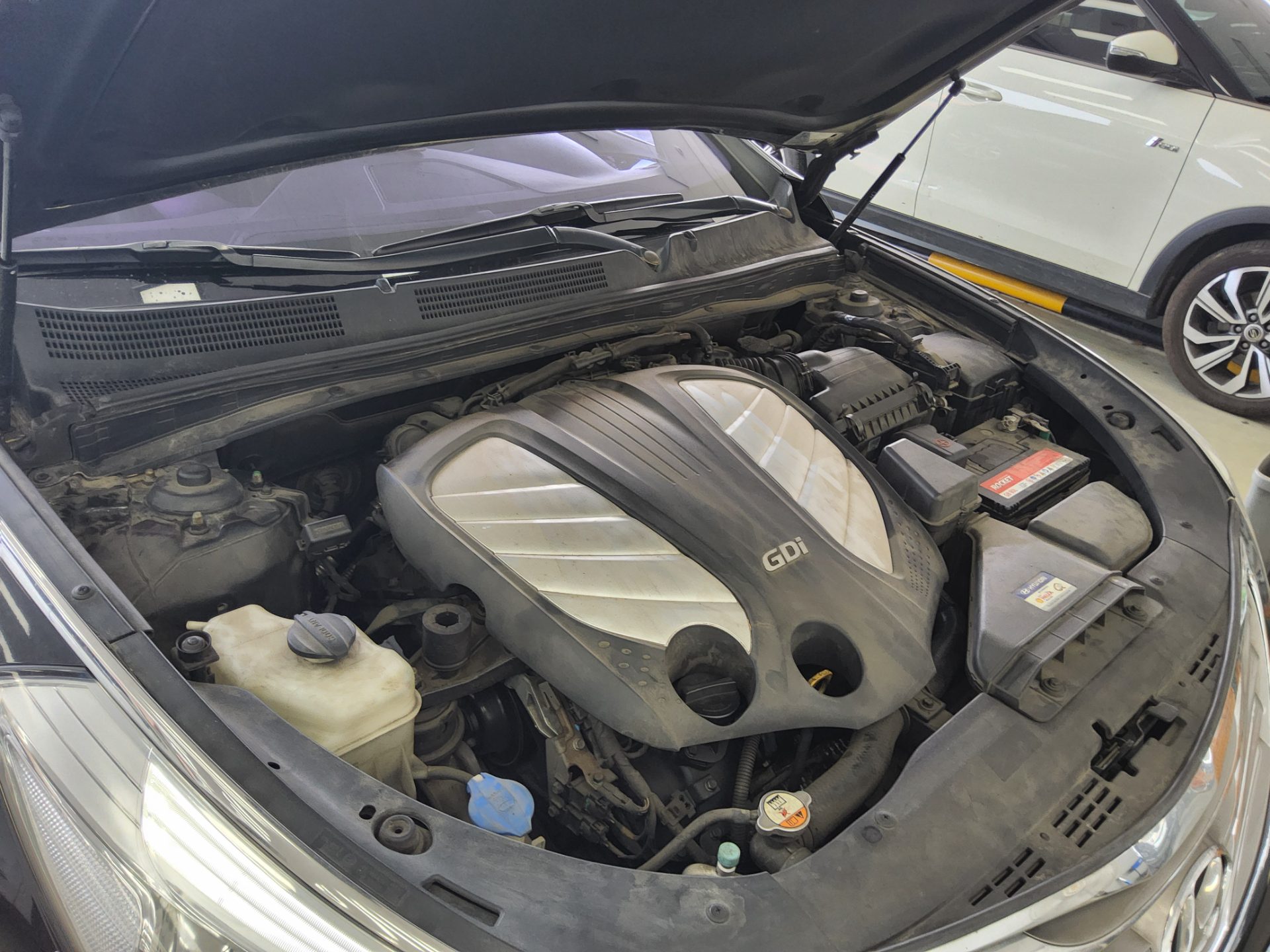 2012 - hyundai grandeur
