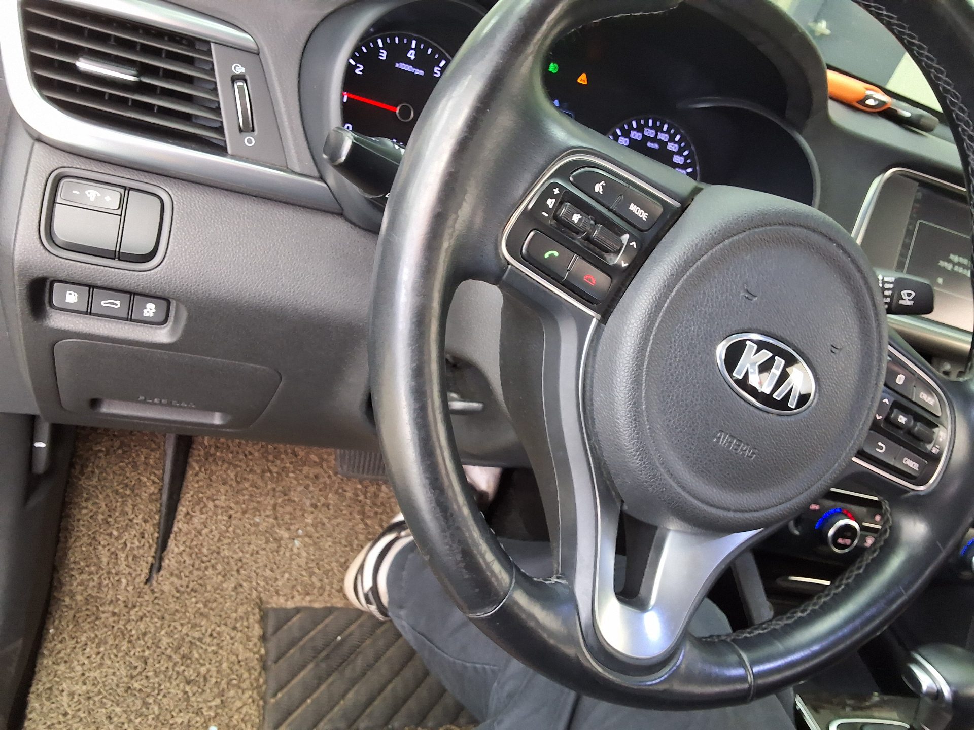 2016 - kia k5
