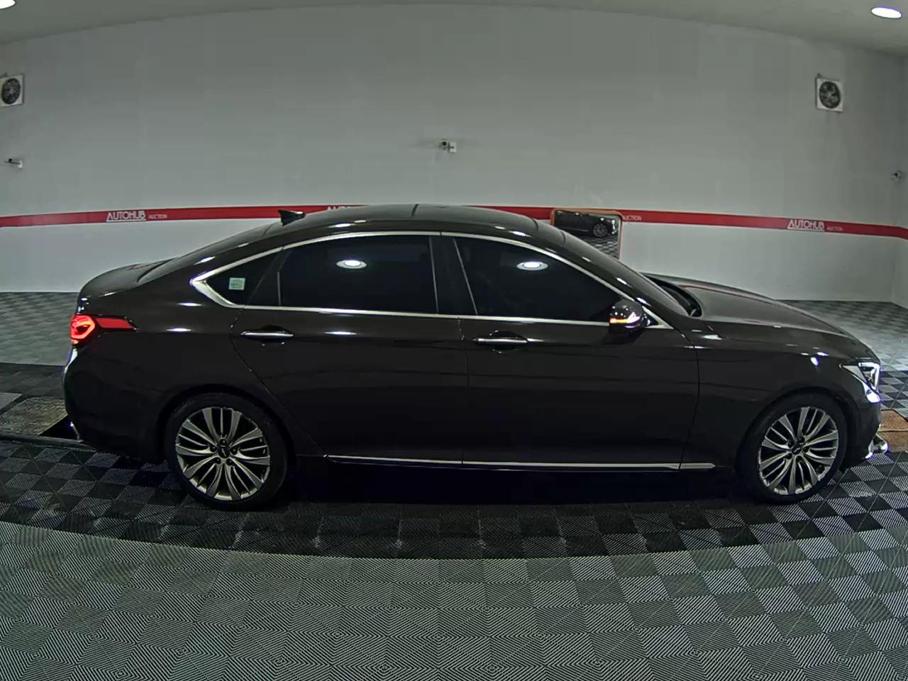 2017 - genesis g80
