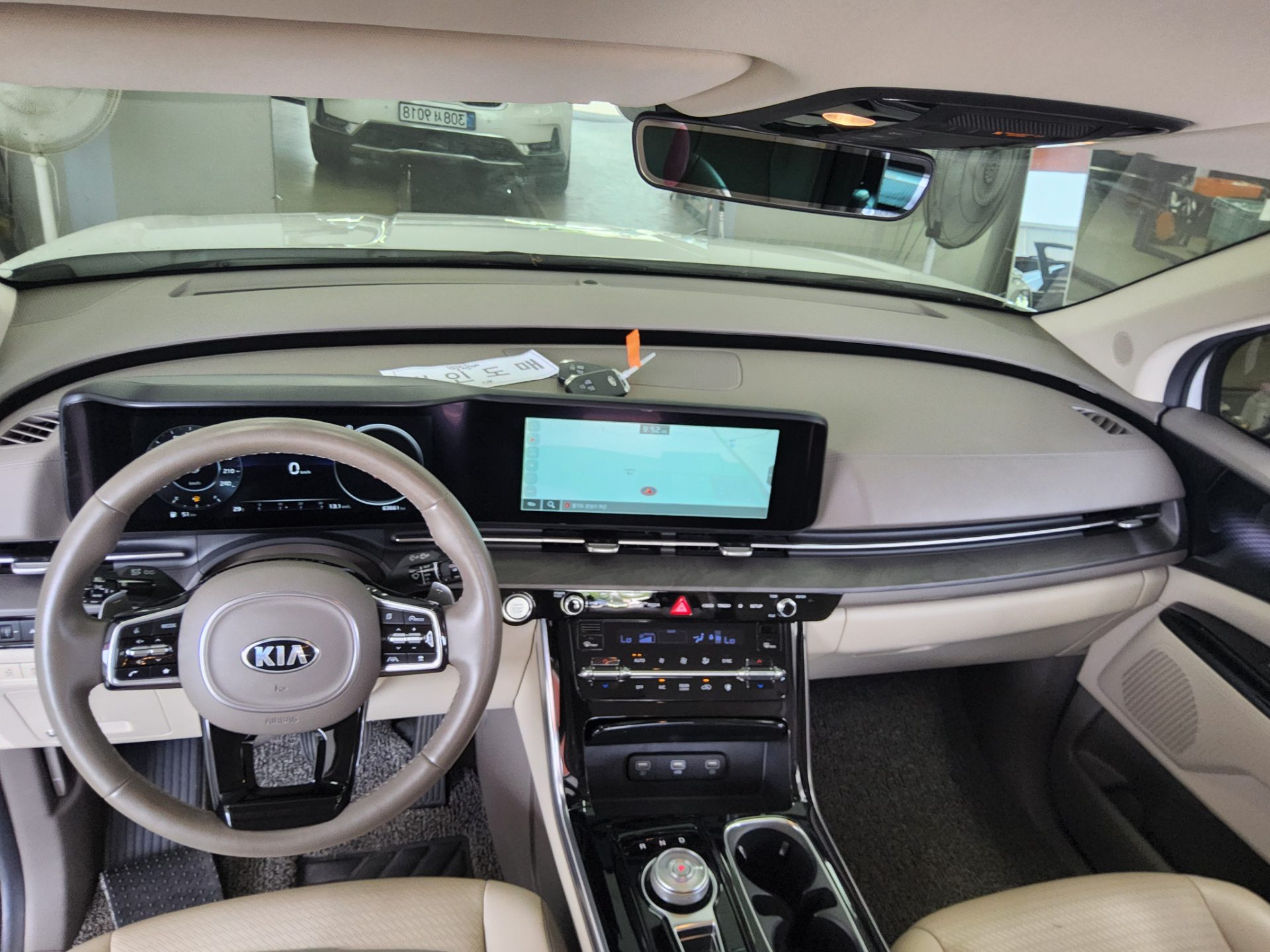2021 - kia carnival