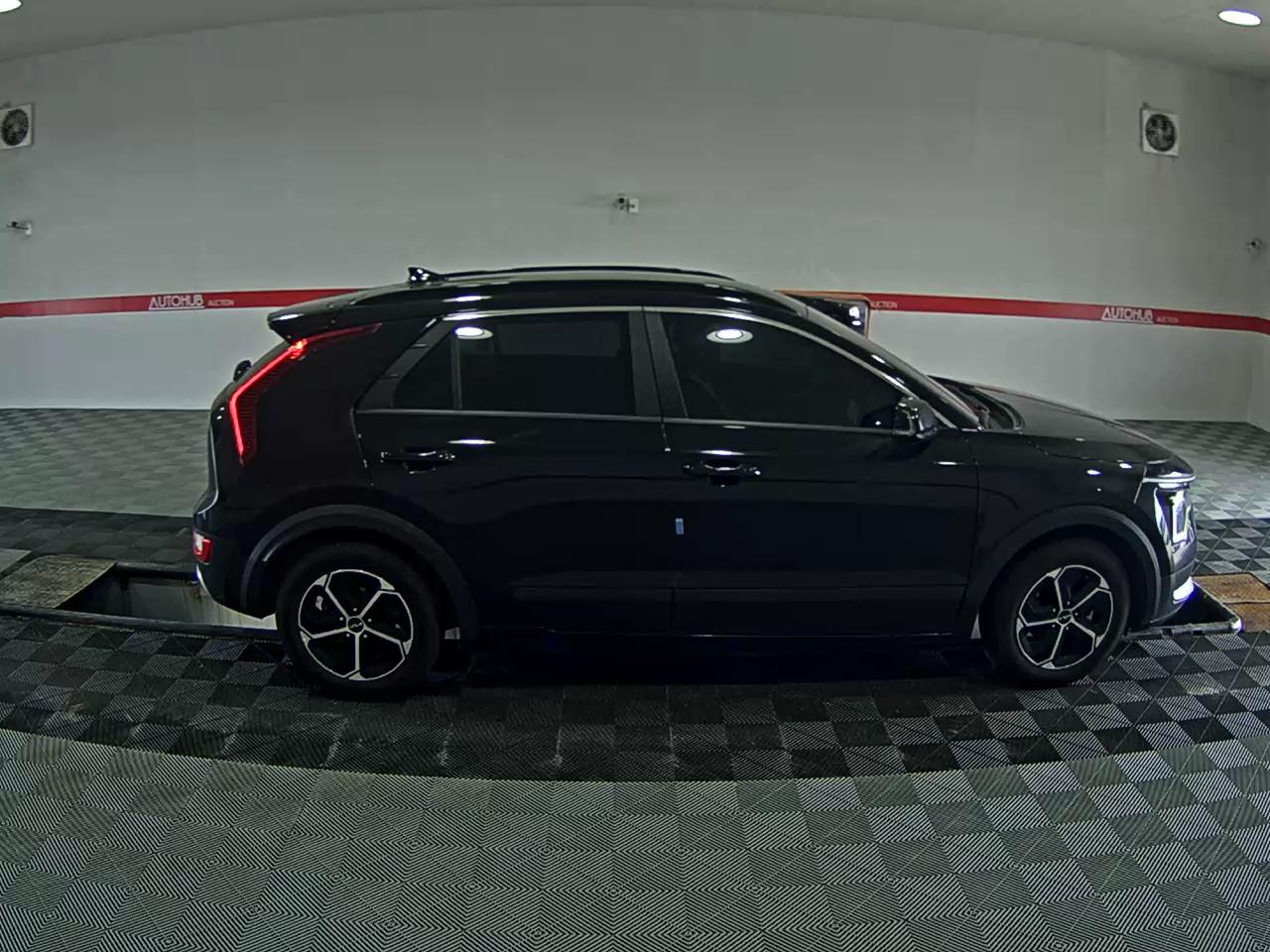 2022 - kia niro