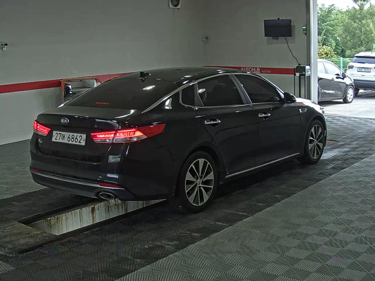 2016 - kia k5