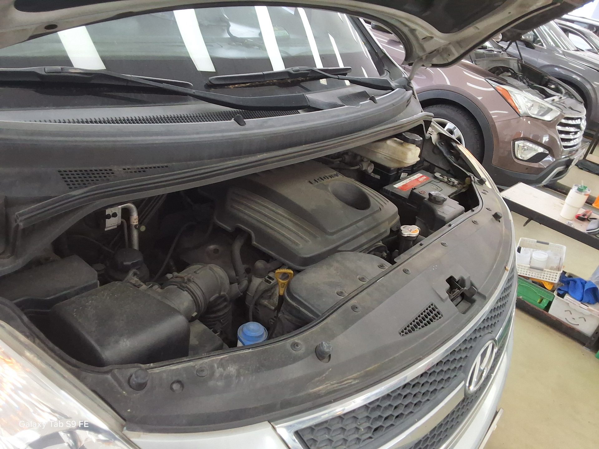 2009 - hyundai grand starex