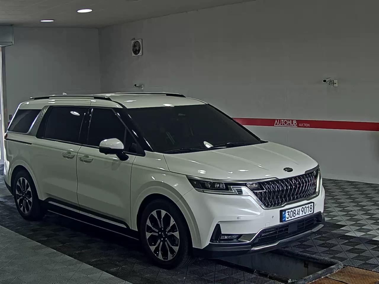 2021 - kia carnival