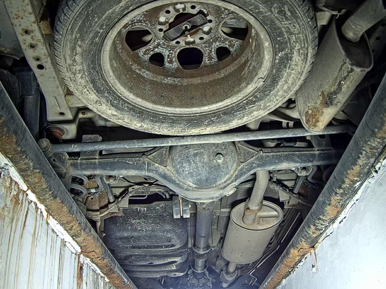 2009 - hyundai grand starex